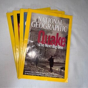 NATIONAL GEOGRAPHIC 2006 Set 4 Magazines Quake Love Grand Canyon DNA Educational